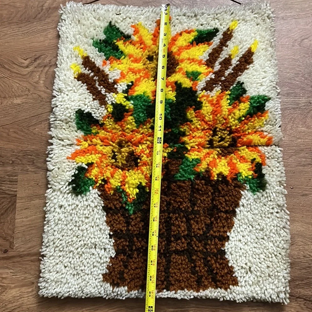 Vintage 70’s Flowers Rug Wall Hanging